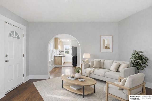 3220 N 69 Street, Omaha, NE 68104