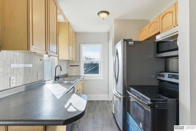 3220 N 69 Street, Omaha, NE 68104