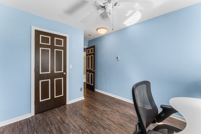 12 Royal Lake 8, Braintree, MA 02184