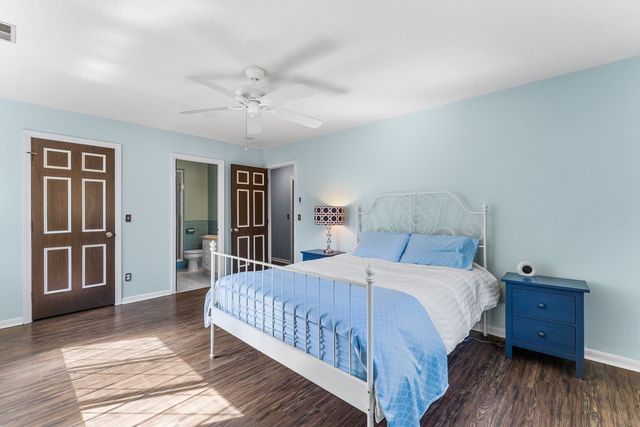 12 Royal Lake 8, Braintree, MA 02184