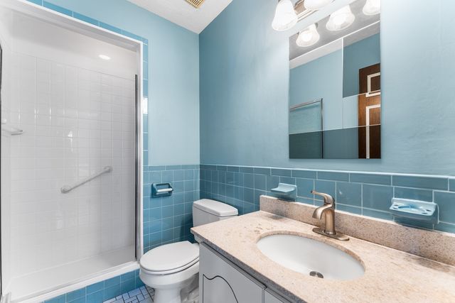 12 Royal Lake 8, Braintree, MA 02184