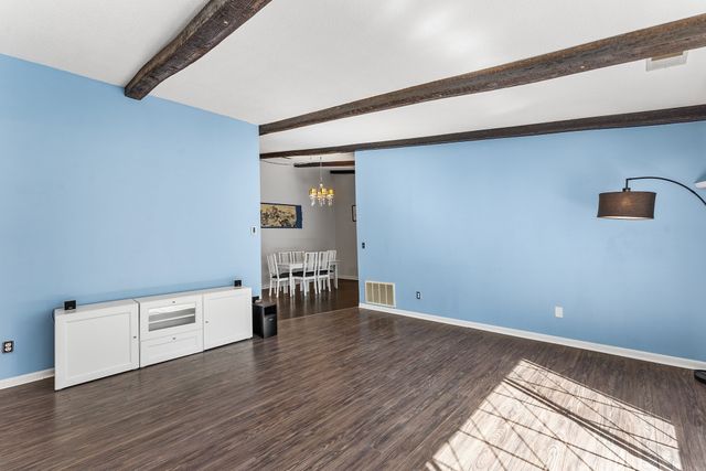 12 Royal Lake 8, Braintree, MA 02184