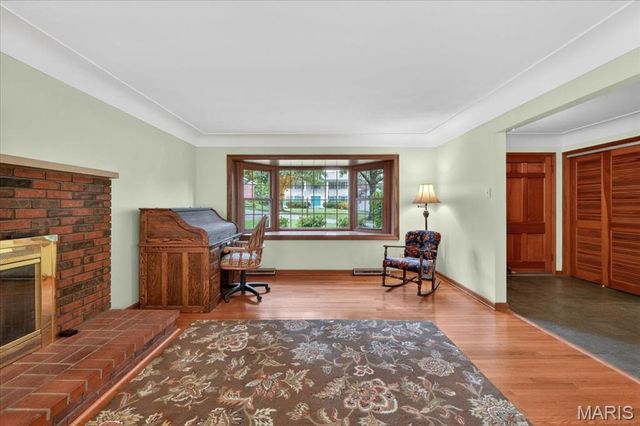 522 Chartier Drive, St Louis, MO 63135