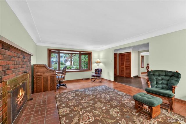 522 Chartier Drive, St Louis, MO 63135