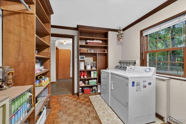 522 Chartier Drive, St Louis, MO 63135