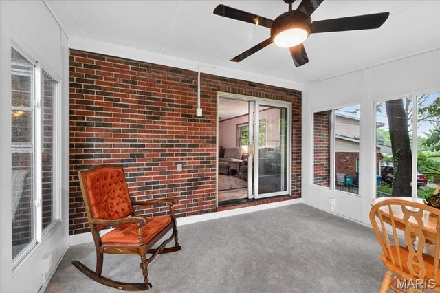 522 Chartier Drive, St Louis, MO 63135