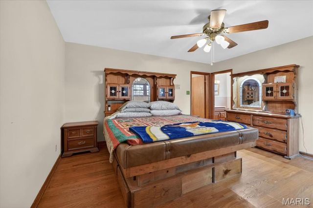 522 Chartier Drive, St Louis, MO 63135