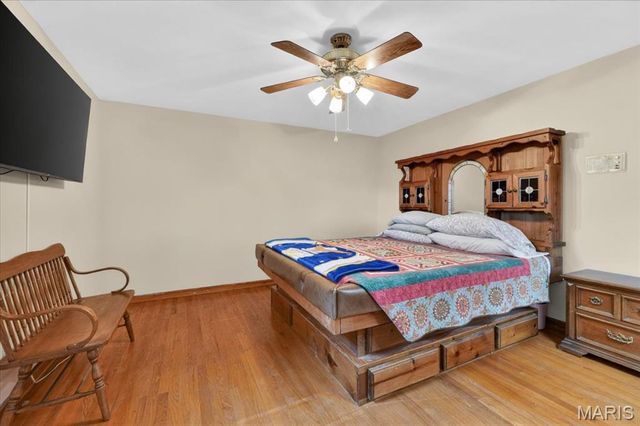 522 Chartier Drive, St Louis, MO 63135