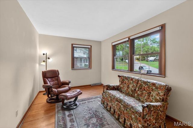 522 Chartier Drive, St Louis, MO 63135