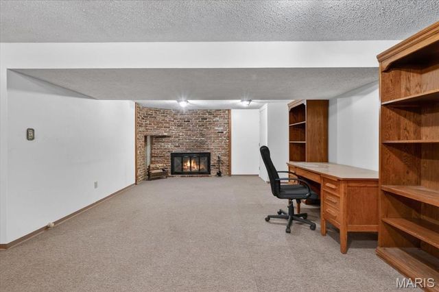 522 Chartier Drive, St Louis, MO 63135