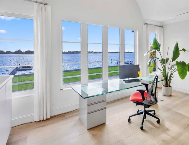 5501 S Flagler Drive, West Palm Beach, FL 33405