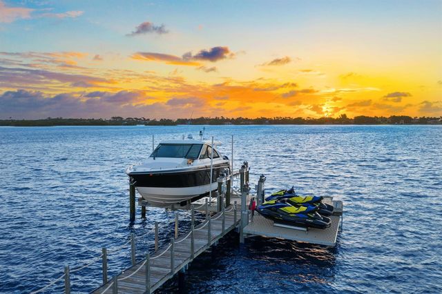 5501 S Flagler Drive, West Palm Beach, FL 33405