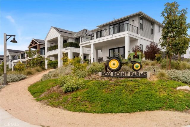 1101 Catania Court 202, Encinitas, CA 92024