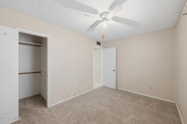 9329 N 44TH Avenue, Glendale, AZ 85302