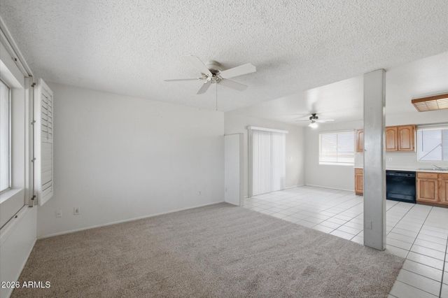 9329 N 44TH Avenue, Glendale, AZ 85302