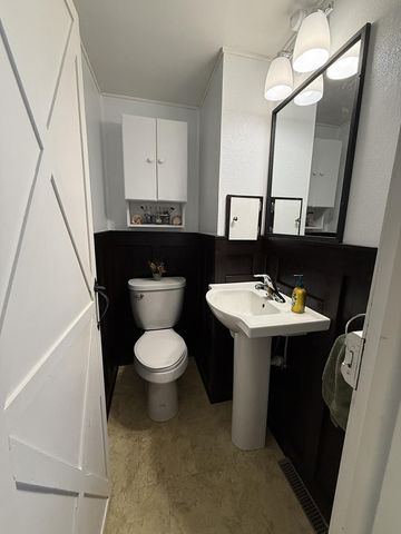 135 E Snelling Avenue, Appleton, MN 56208