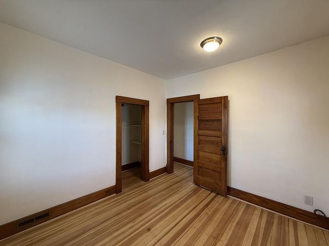 135 E Snelling Avenue, Appleton, MN 56208