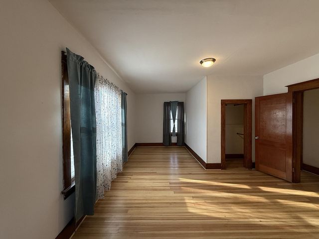 135 E Snelling Avenue, Appleton, MN 56208