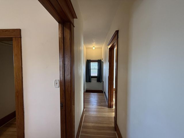 135 E Snelling Avenue, Appleton, MN 56208