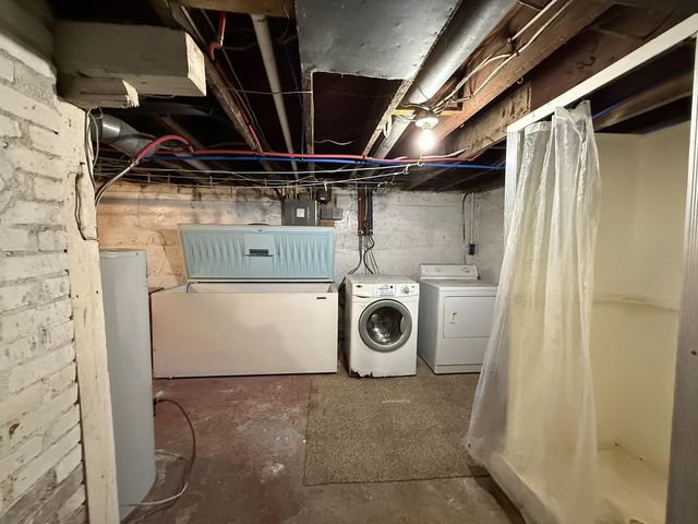 135 E Snelling Avenue, Appleton, MN 56208