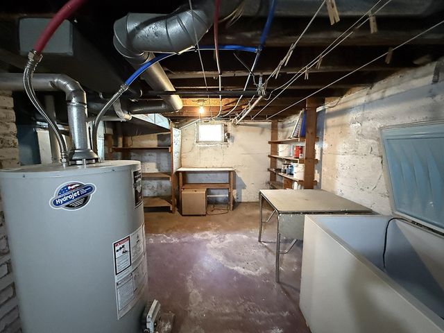 135 E Snelling Avenue, Appleton, MN 56208