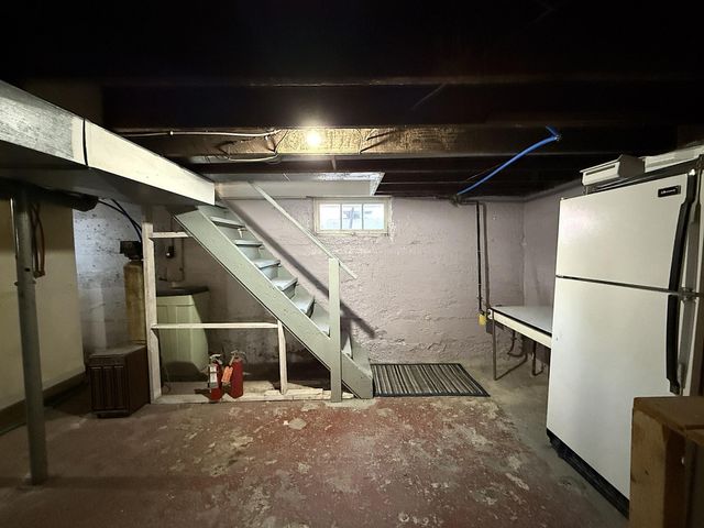 135 E Snelling Avenue, Appleton, MN 56208