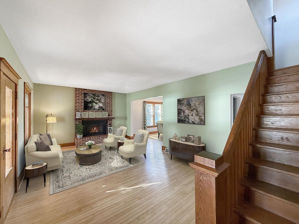 135 E Snelling Avenue, Appleton, MN 56208