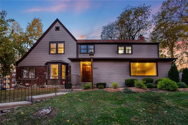 801 Valentine Road, Kansas City, MO 64111
