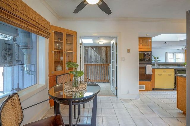 801 Valentine Road, Kansas City, MO 64111