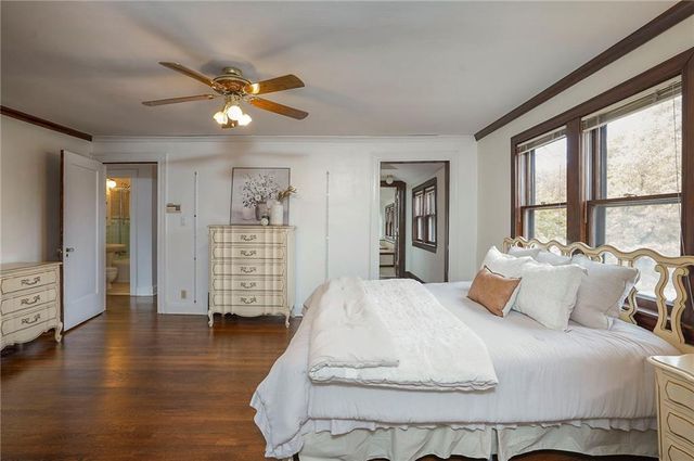 801 Valentine Road, Kansas City, MO 64111