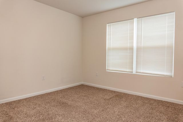 206 Laurel Hl Street, Crestview, FL 32539