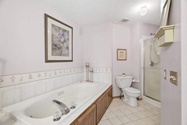 8821 Stonebrooke Court, Woodbury, MN 55125