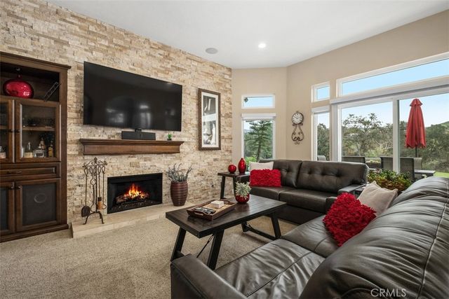 40 Via Barcaza, Coto De Caza, CA 92679