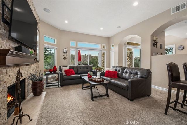 40 Via Barcaza, Coto De Caza, CA 92679