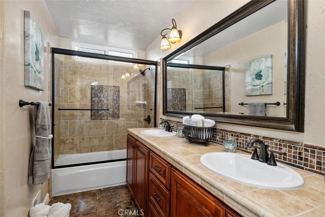 40 Via Barcaza, Coto De Caza, CA 92679