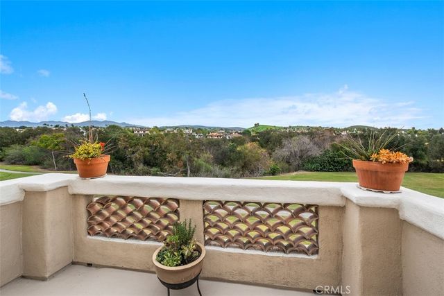 40 Via Barcaza, Coto De Caza, CA 92679