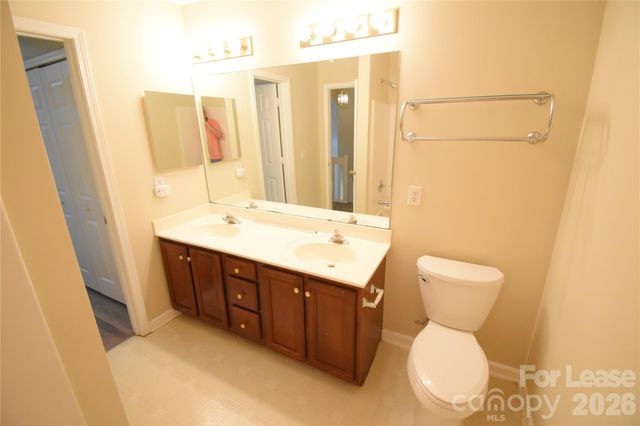 1814 Birch Heights Court, Charlotte, NC 28213