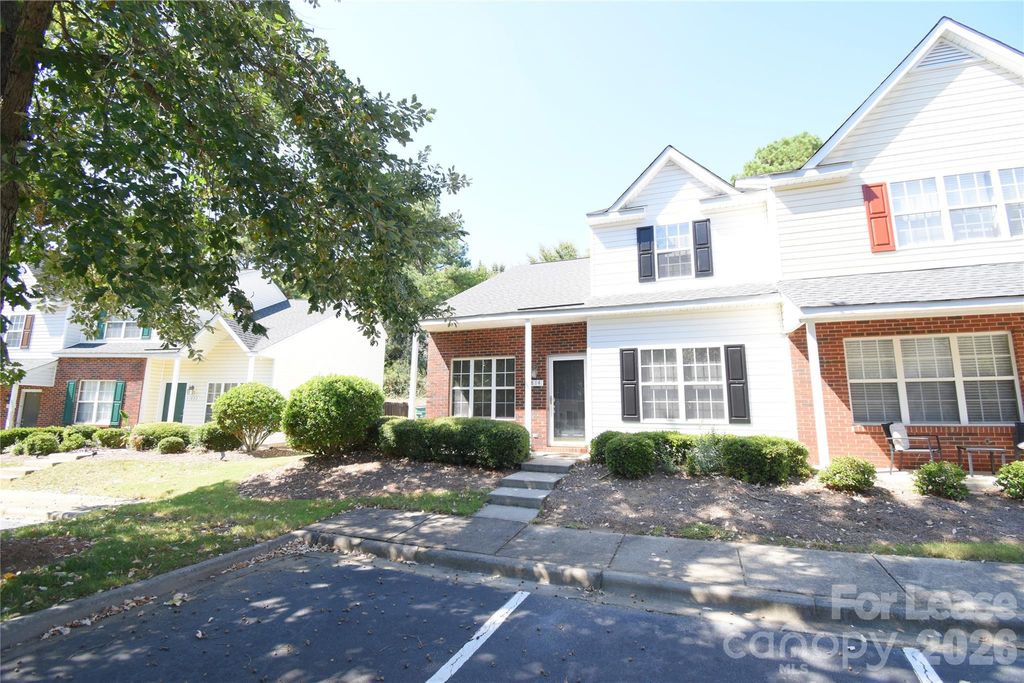1814 Birch Heights Court, Charlotte, NC 28213