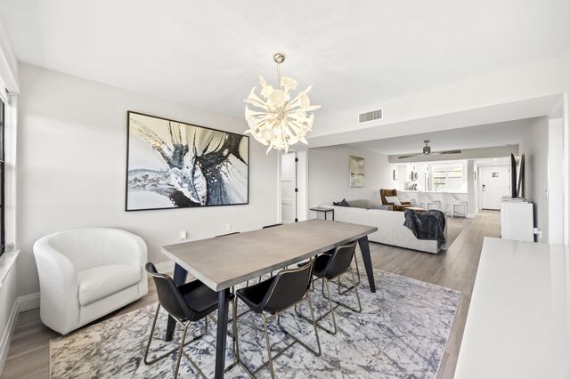 6061 Balboa Circle 403, Boca Raton, FL 33433