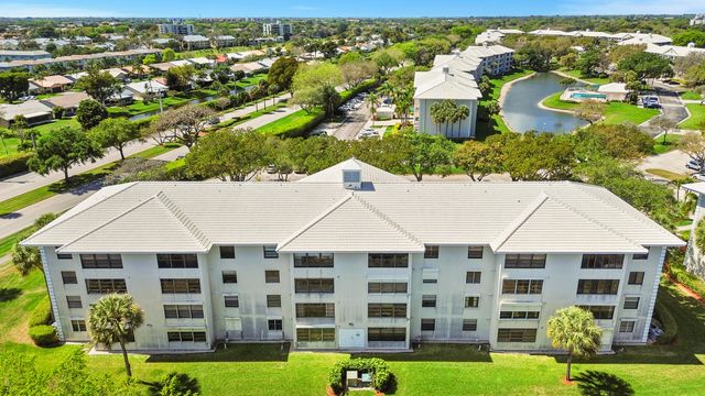 6061 Balboa Circle 403, Boca Raton, FL 33433