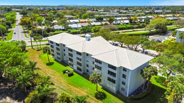 6061 Balboa Circle 403, Boca Raton, FL 33433