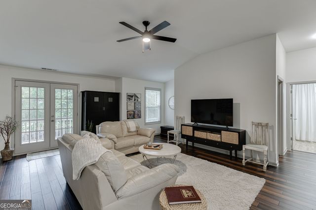 6179 Baybrook Trace, Hoschton, GA 30548