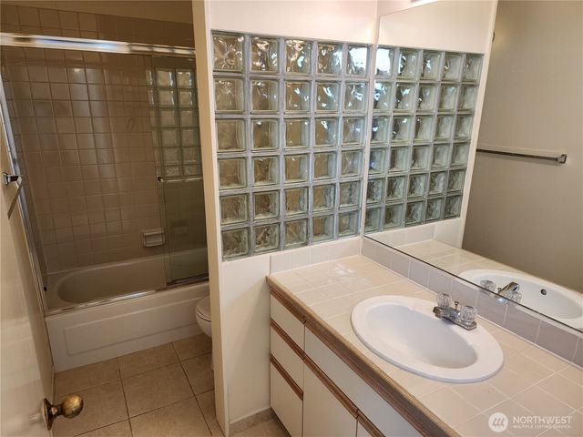 3605 93rd Avenue SE, Mercer Island, WA 98040