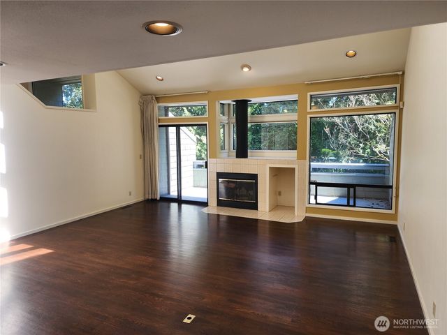 3605 93rd Avenue SE, Mercer Island, WA 98040