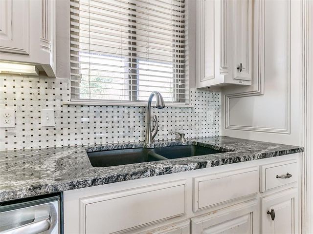921 Siena Springs Drive, Norman, OK 73071