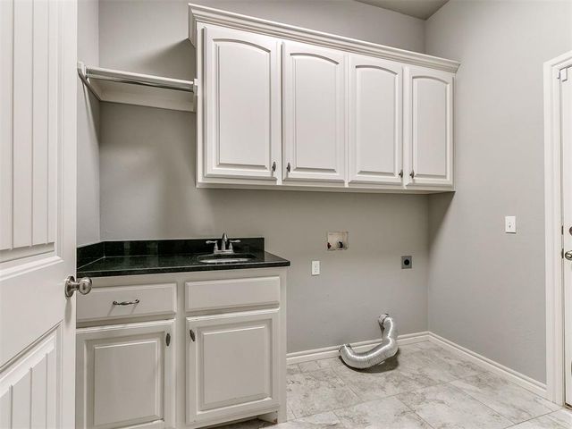 921 Siena Springs Drive, Norman, OK 73071