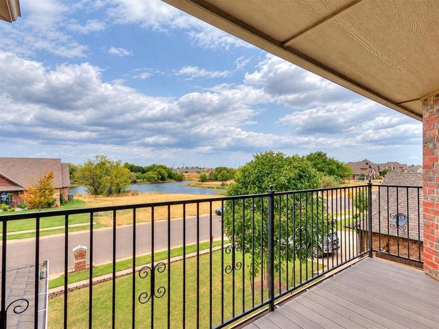 921 Siena Springs Drive, Norman, OK 73071