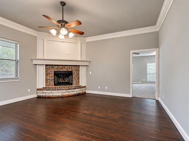 921 Siena Springs Drive, Norman, OK 73071