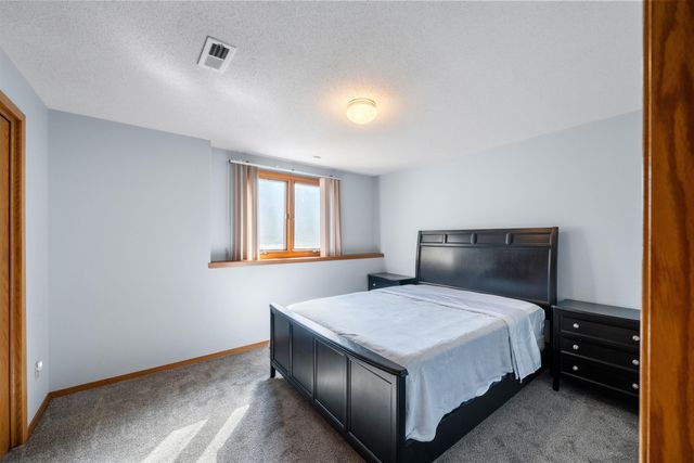 2507 N Cranbrook Ct, Wichita, KS 67226