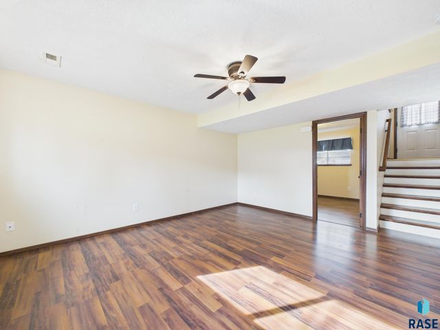 9213 W Norma Trl Trail, Sioux Falls, SD 57106